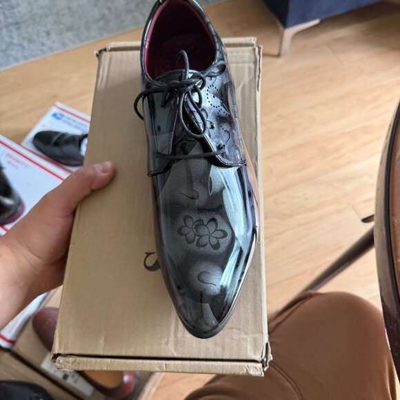 Santimon Mens US 9.5, 12 Grey Floral Patent Leather Pointed Toe Oxford Shoes - Picture 4 of 8